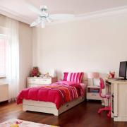 Westinghouse Jet Plus tuuletin valolla, 3-lamppuinen.