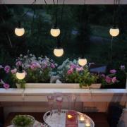 Aurinkokäyttöinen LED-valoketju, 6-lamppuinen, IP44, muovia