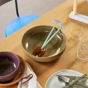 HÜBSCH Amare Medium kulho, oliivinvihreä, Ø 28 cm, korkeus 8 cm