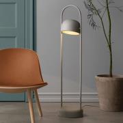 PLEASE WAIT to be SEATED lattiavalaisin QUAY, kiviharmaa