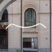 Markslöjd LED-riippuvalaisin Melt, musta/valkoinen, 112 cm pitkä