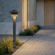 Lucande LED-pylväsvalaisin Montaro, 110 cm, antrasiitti, liiketunnisti...