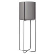 blomus Kena jalallinen ruukku M k80,5 cm Ø29 cm Steel gray (tummanharm...