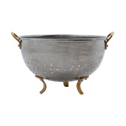 Nicolas Vahé Esittelysiivilä Hopeahiottu