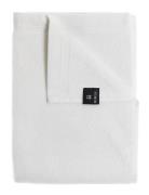 Lina Bath Towel Home Textiles Bathroom Textiles Towels White Himla