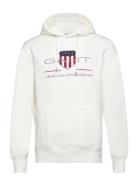 Reg Archive Shield Hoodie Tops Sweat-shirts & Hoodies Hoodies White GA...