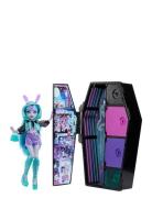 Skulltimate Secrets Neon Frights Twyla Doll Toys Dolls & Accessories D...