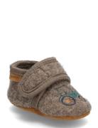 Wool Slippers W. Embroidery Aamutossut Sisäkengät Brown En Fant