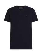 Essential V-Neck Tee Tops T-shirts Short-sleeved Navy Tommy Hilfiger