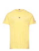 U Corp Logo Ess Tee Ss Tops T-shirts Short-sleeved Yellow Tommy Hilfig...