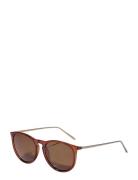 Vanille Sunglasses Brown/Gold Aurinkolasit Brown Pilgrim